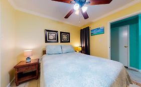 Victorian Condos Barefoot Beach Haven